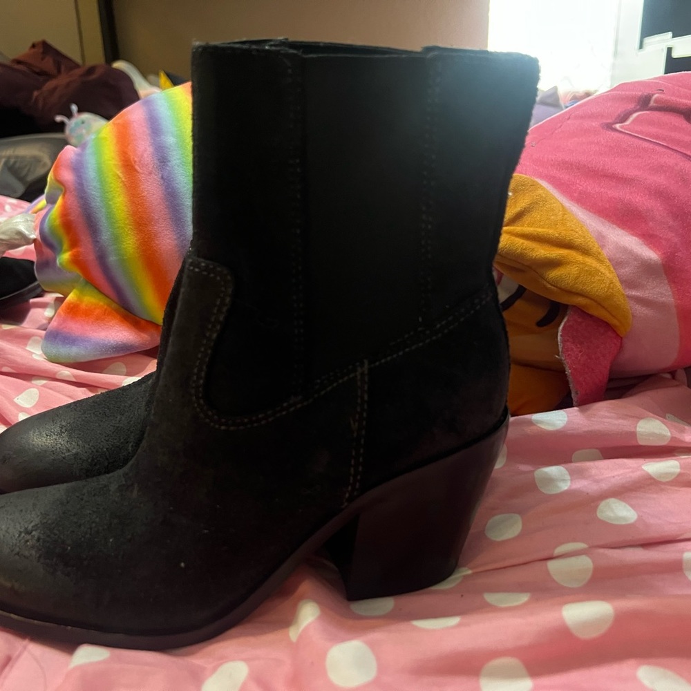 Cole Haan boots